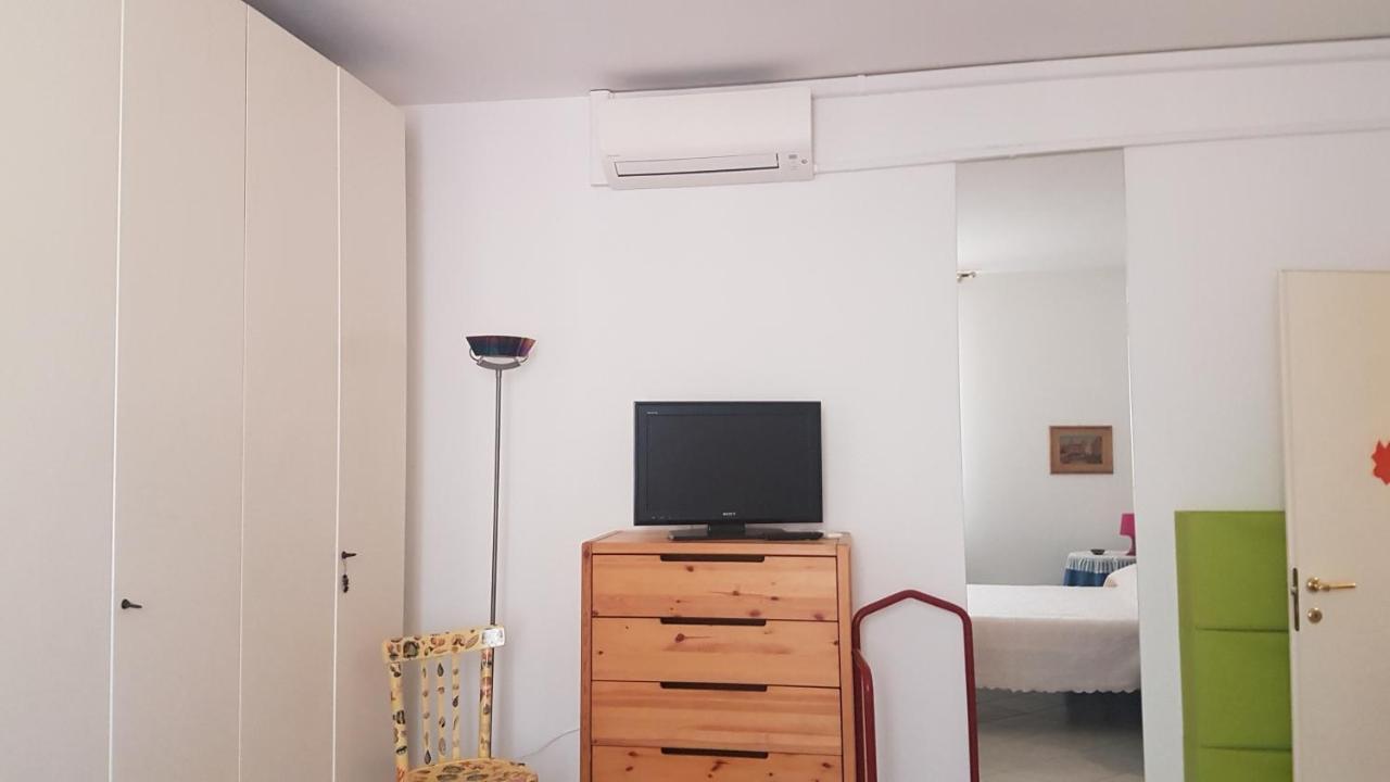 Rachel'S House Apartment Болоня Екстериор снимка